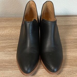 Nisolo Black Leather Ankle Boots